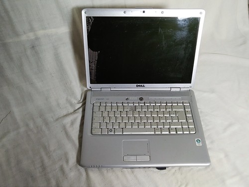 PC Portable Dell Inspiron 1525 - Imagen 2 de 5