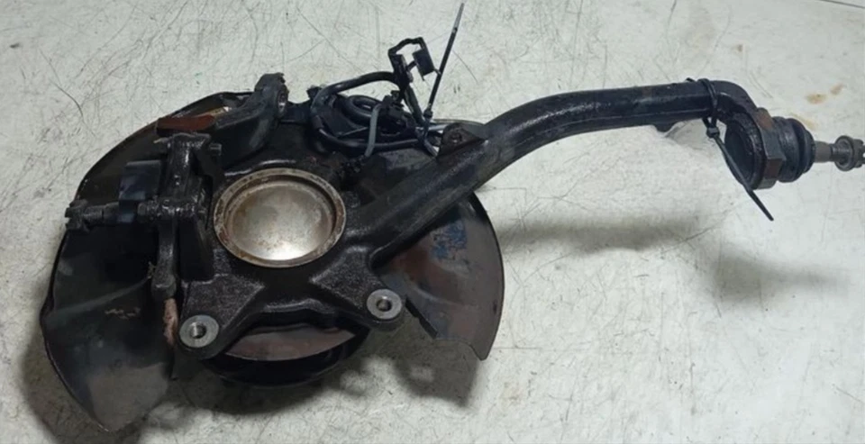 2001-2003 Toyota Sequoia Tundra 4x2 Front LH Driver Spindle Knuckle Assembly Oem Foto 2 de 4