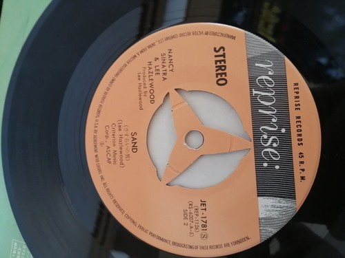 NANCY SINATRA JAPAN 1968 JET-1781 7"45 SUMMER WINE - Imagen 5 de 5