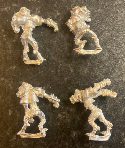 Blood Bowl CHAOS BEASTMEN GNOLLS TEAM x4 Players Metal Impact Miniatures - Picture 2 of 2
