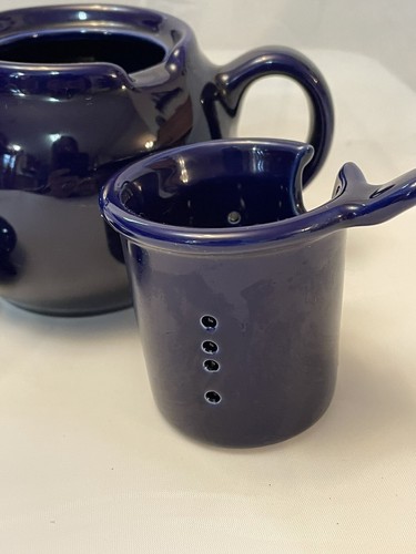 Cobalt Blue Ceramic Teapot With Infuser - Picture 4 of 7