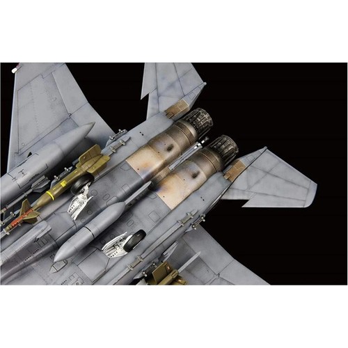 Gran Muralla Hobby #L7201 1/72 F-15E En acción de OEF y OIF - Imagen 3 de 3