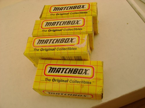 1993 MATCHBOX SUPERFAST MB 59 GREEN ASTON MARTIN DB-7 NEW IN DAMAGED BOX - Picture 6 of 7