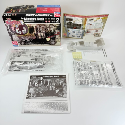 Vintage AMT ERTL The Munsters Koach By George Barris Model Kit 1:25 Scale - Picture 2 of 14