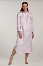NWT Miss Elaine Pink Night Gown Sleepwear Floral Tapestery Size S 65