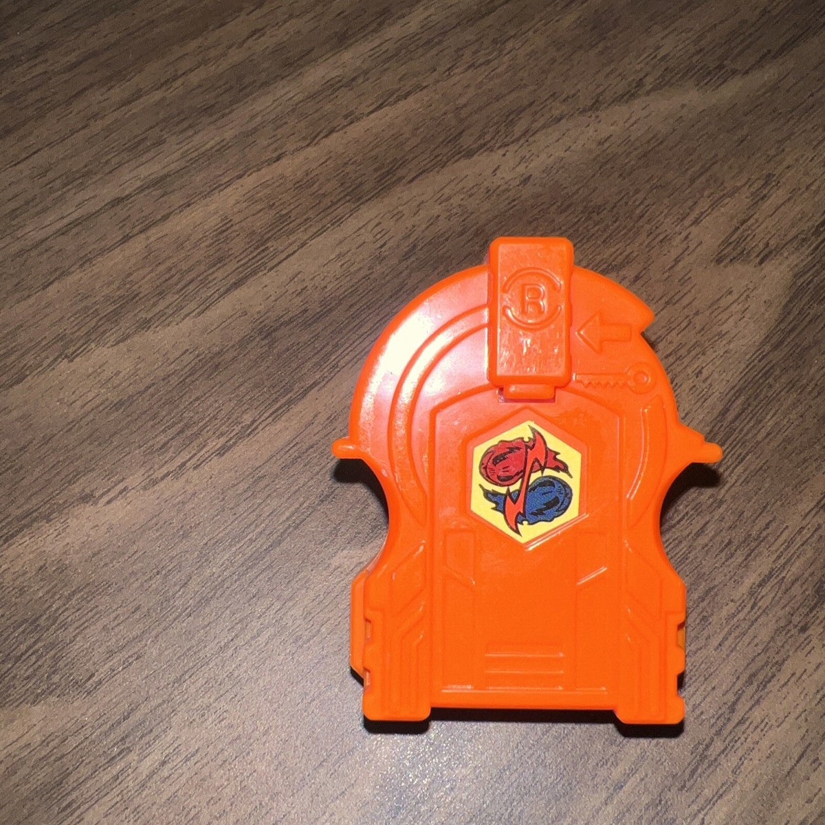 2010 Hasbro Tomy Beyblade Ghost Yin Yang Logo ORANGE Launcher NO