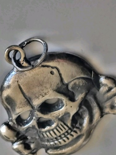 Pendant SILVER , STYLE Memento Mori Skull devil Poison BIKER , 8.6 gr NEW !!! - Picture 4 of 9