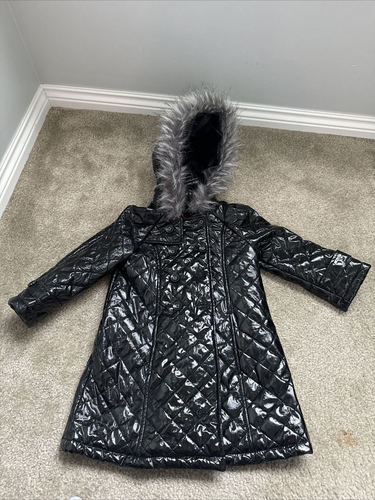 Picture 1 of 4