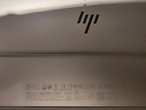 HP E14 G4 Portable Monitor 14-inch Diagonal FHD Monitor - Picture 3 of 3