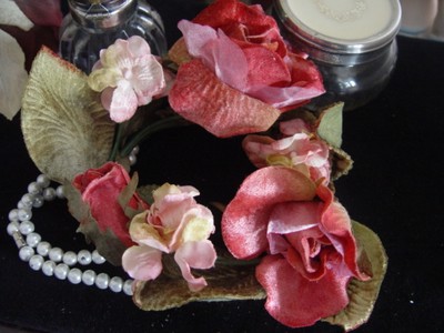 BRIGHT PINK ROSES VELVET /& ORGANZA MILLINERY FLOWERS
