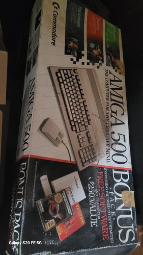 Amiga 500 Computer Commodore With Original Box