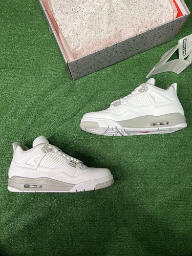 DEADSTOCK Nike Air Jordan 4 Retro “White Oreo” CT8527-100 Men's Size 11.5 - Picture 2 of 7