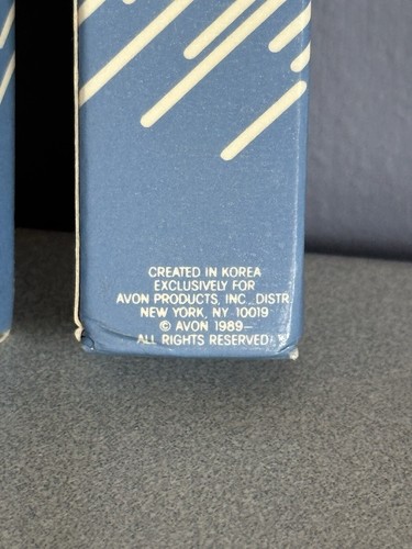 New Old Stock Rare 89 Vintage Avon Powder Brush with Blue Handle NIB Set of 2 - Picture 4 of 4