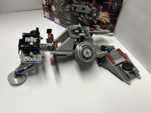 Lego Star Wars 7675 INCOMPLETE - Many Pieces And Manual Instructions Only - Picture 4 of 4