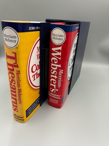 Merriam-Webster Dictionary (10th Edition), Thesaurus both w/Dust Jacket & CD - Picture 2 of 10