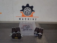 Hubbell 15A 125V Twist Tite Dual Receptacles New Old Stock (Lot of 5)