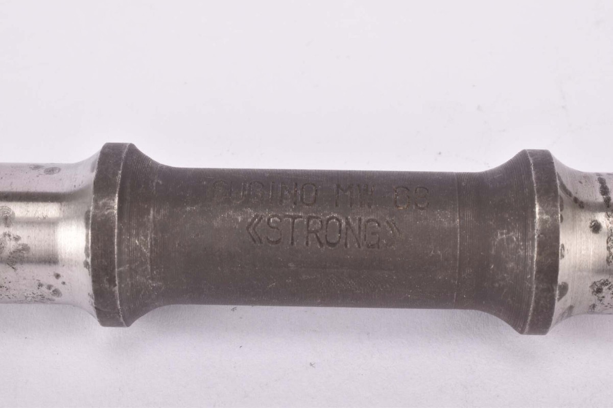 SUGINO MS68 (STRONG) BB ボトムブラケット Sugino MS-68 STRONG Bottom Bracket / ITA / 118 mm