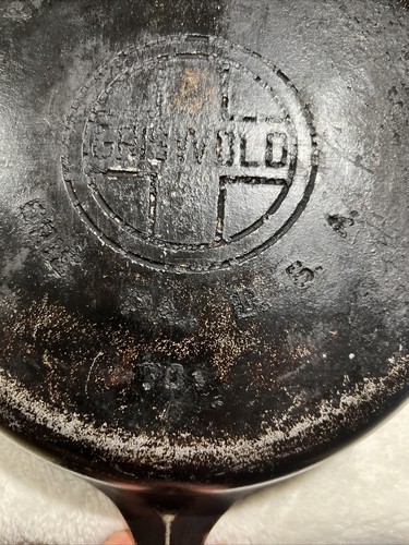 vintage Griswold 701A cast iron No 7 skillet pan Large Block Logo - Picture 9 of 12