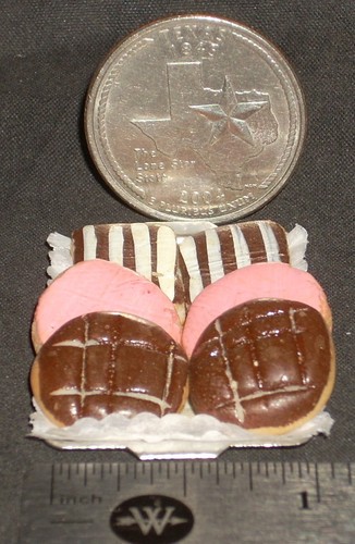 Miniature Doughnut Donut Dulce Pastry Bakery Sheet / Mexican Folk Art Food #7954 - Picture 2 of 3