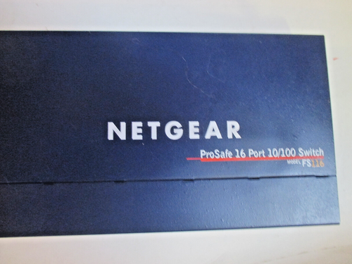 NETGEAR FS116 16 Port Fast ETHERNET Switch 10/100 - Perfect Working Condition - Picture 4 of 6