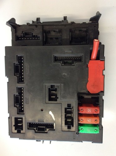 2010 SMART FORTWO 451 SCATOLA FUSIBILI CONTROLLO SAM ORIGINALE USATA (A4515401950) - Foto 8 di 12