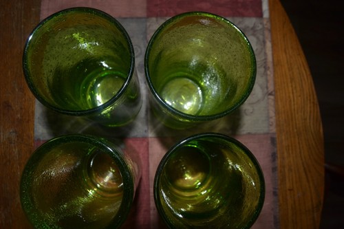 4 GREEN TUMBLERS, Hand Blown, Tall Drink Glasses Pontil Marks / Punt Marks 6.25" - Picture 10 of 12