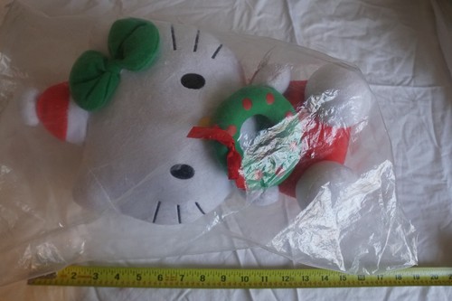 2011 Hello Kitty Christmas Plush TY Beanie Babies Wreath Santa Hat Bow w/ Tag EX - Picture 2 of 3