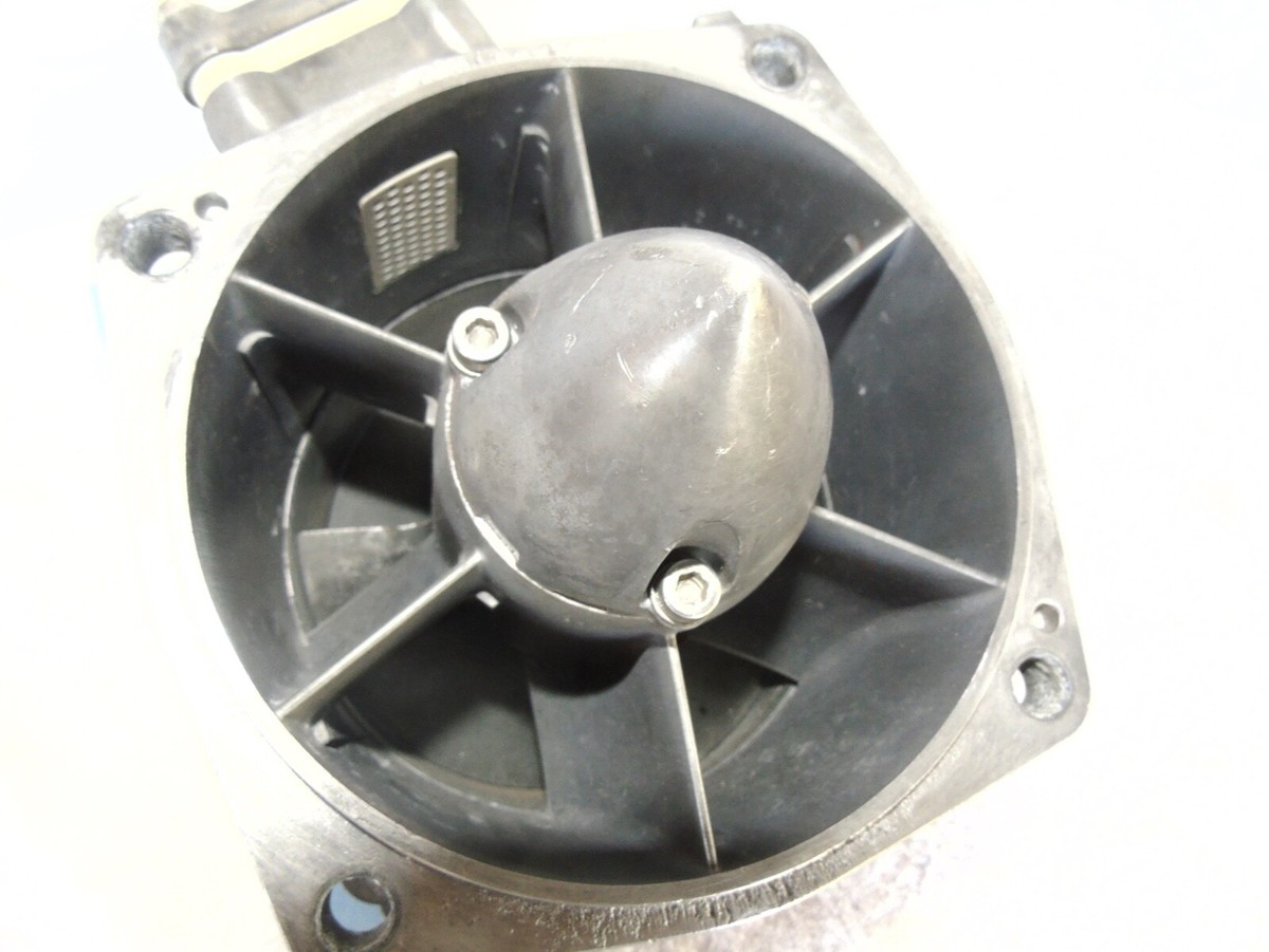 Yamaha Waverunner VX110 VX1100 VX Deluxe Jet Pump Housing
