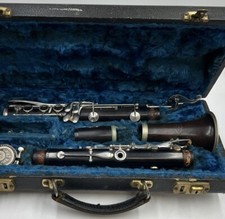 Conn 424n Large Bore Professional Clarinet