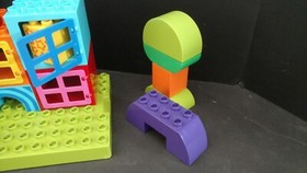 LEGO DUPLO: Toddler Build and Play Cubes (10553) Sub Tiger for Bear (58B)