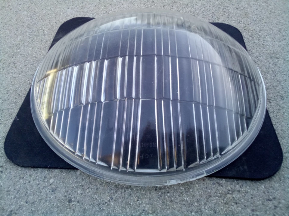 buick special multibeam headlight lens right side 915942 — 第 3/4 张图片