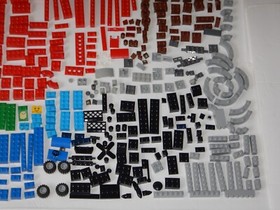 LEGO Bricks and More LEGO Creative Bucket 10662 with Instructions and Extras EUC