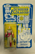 Sorceress Glow with Wand of Fire Dungeons & Dragons Super7 Reaction Figure
