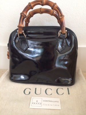 chanel small classic handbag black