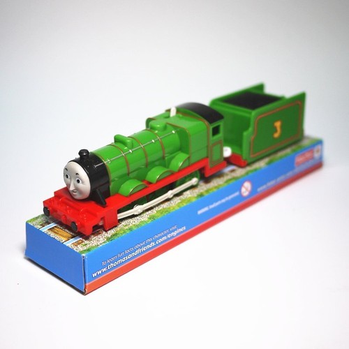 NIB!! THOMAS TANK ENGINE + 1 TRUCK MOTORIZED TRAIN SPENCER/GORDON/EDWARD/DONALD - Picture 2 of 24