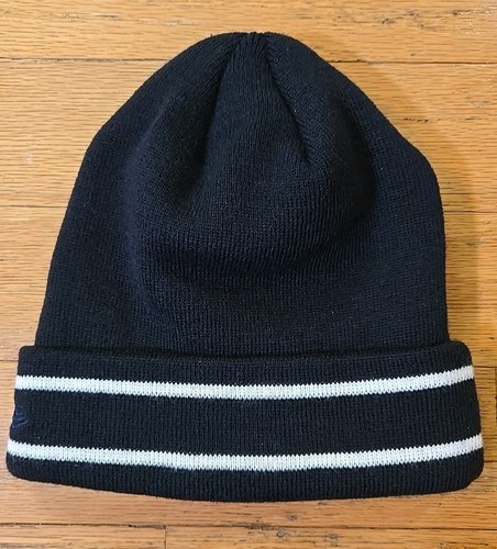 New Era Authentic New York Yankees Knit Hat Beanie Baseball Cap MLB - Picture 2 of 4