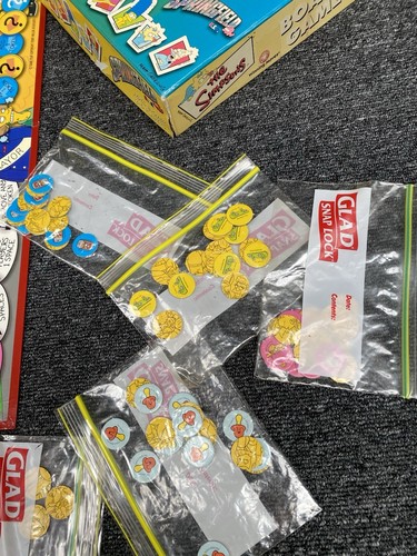 The Simpsons Game Board Game Complete - Picture 3 of 12