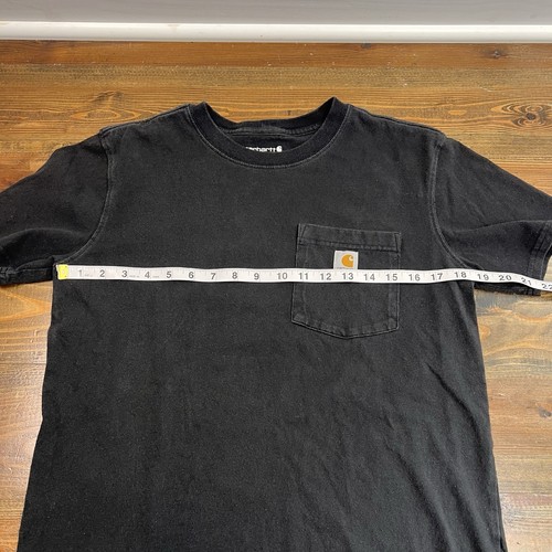 Schwarzes kurzärmliges Damen-T-Shirt von Carhartt Größe M - lockere Passform - Bild 4 von 5