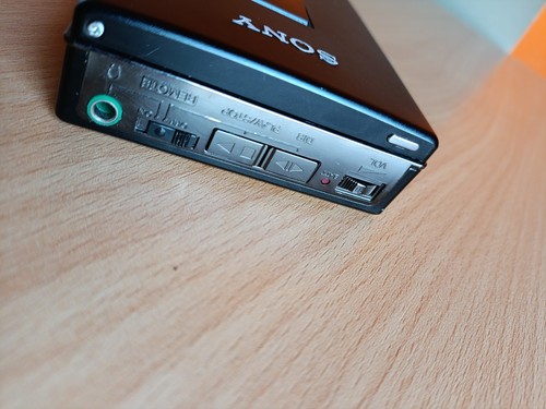 Sony WM - 607 walkman-working - Picture 11 of 16