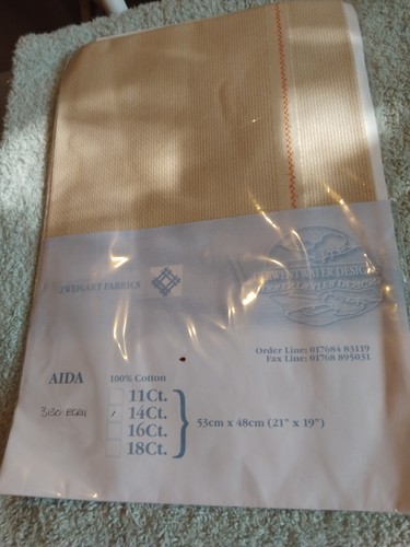 REDUZIERT! 14ct Ecru Aida.53cm x48cm Derwent Designs.100% Baumwolle. Im Paket - Bild 2 von 6