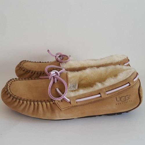 Ugg Dakota Slippers Tan Sheepskin & Suede Size 6 Pink/Lavender Tie Moccasins - Picture 5 of 10