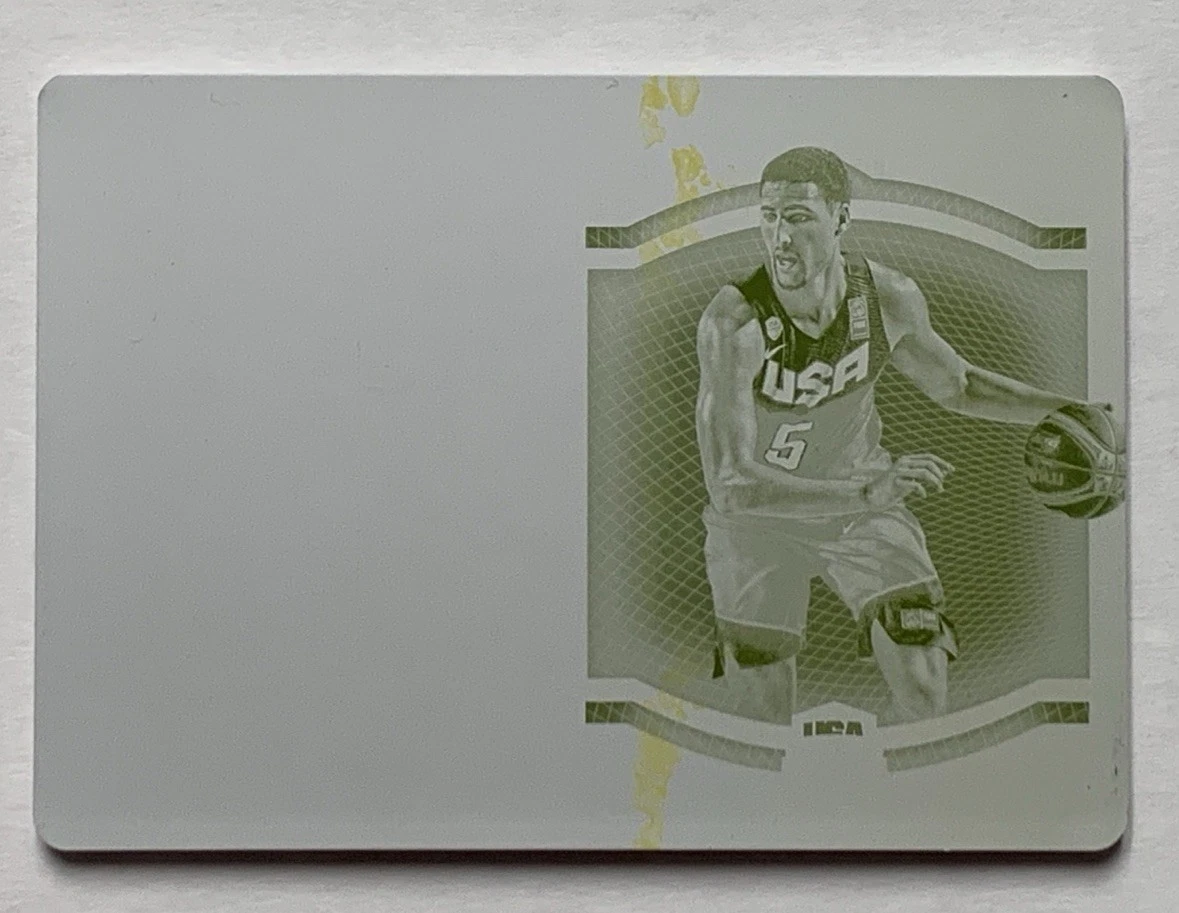Klay Thompson Basketball 2015-16 Season Sports Trading Card