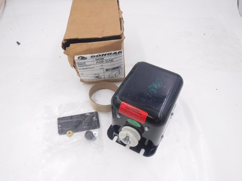 Dongan 120VAC Primary 6000VAC Secondary 60HZ 1 PH Enclosed Ignition Transformer - Picture 1 of 6