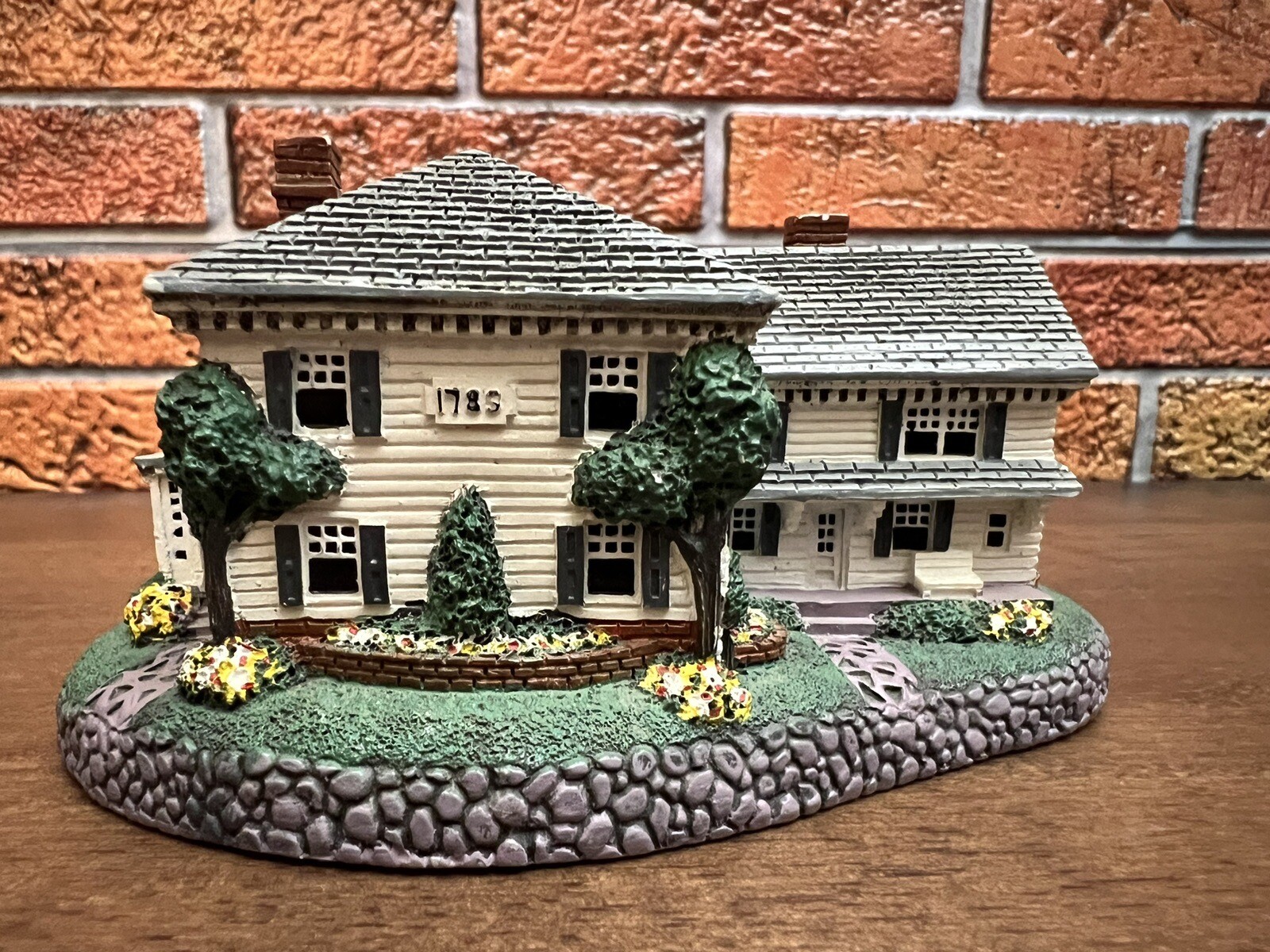 Picture 2 of 6