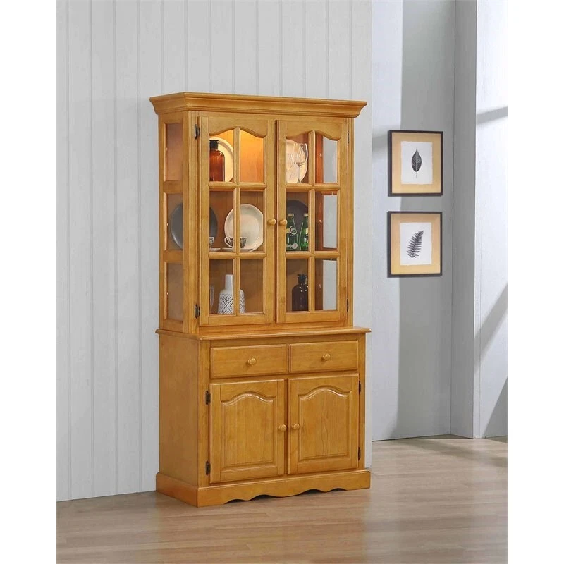 Sunset Trading Roble Selecciones Madera Recuerdo Buffet y Cabaña Iluminada en Roble Foto 3 de 4