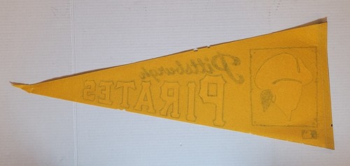 Vintage 1960's - 1970's PITTSBURGH PIRATES Full Size MLB Pennant Flag 29" - 30" - Bild 5 von 9