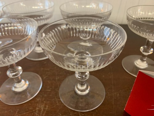 Lotto Di 7 Tazze A Champagne Cristallo Di Baccarat (Prezzo Del Lotto ) - Foto 4 di 8