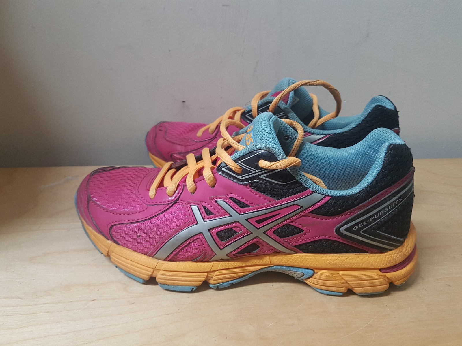 Girls Asics GEL-PURSUIT 2 sport trainers trainers sport size 3 cffa35 Girls Asics GEL-PURSUIT 2 sport trainers trainers sport size 3 cffa35
