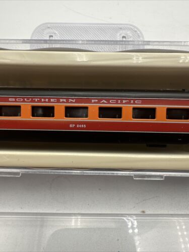 Con Cor N Scale 04001f S P Daylight Coach Smooth - Picture 4 of 6