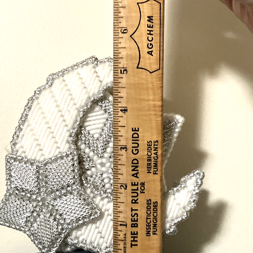 VTG UNIQUE Plastic Canvas Moon & Stars Metallic Silver White Coasters & Holder - Picture 8 of 16